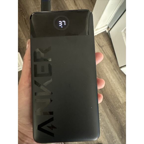 ANKER POWER BANK 20,000 mAh, 15W, 2 PORT, BLACK, A1367🔥 - Picture 8 of 10